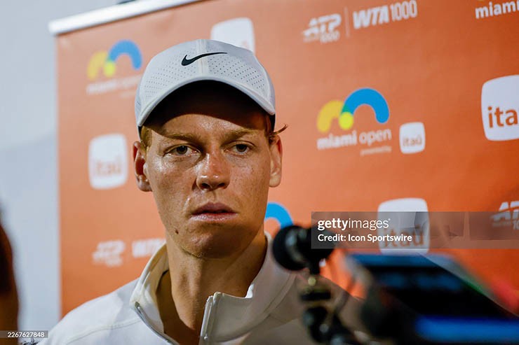 Sinner ghi danh vòng 4 Miami Open