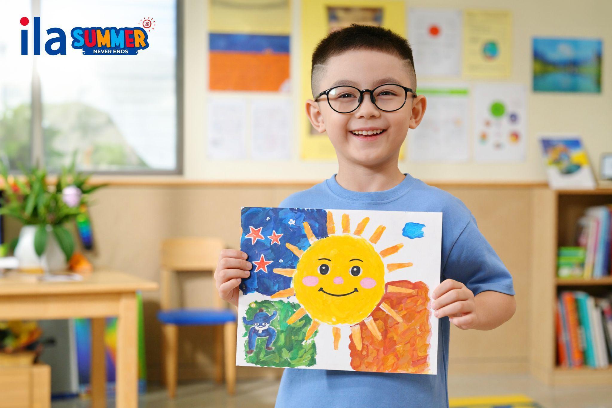 Mỗi ngày là một trải nghiệm để con khám phá và thể hiện bản thân.