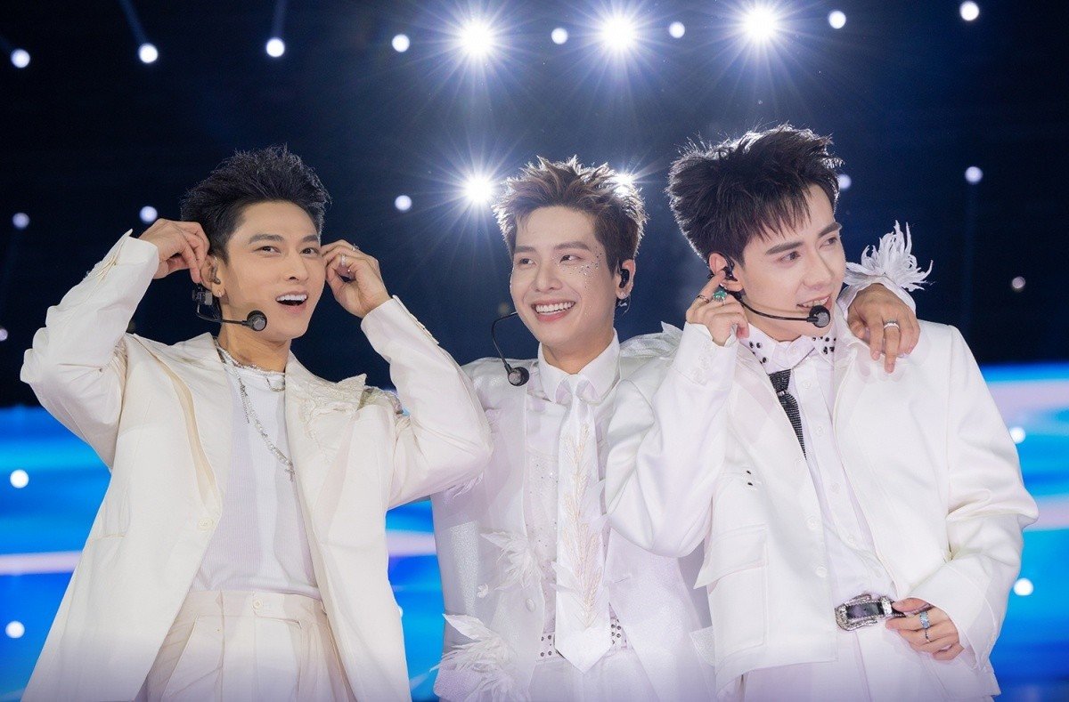 8 concert trước đó của dàn Anh trai say hi mùa 1 tại TPHCM, Hà Nội và Mỹ đều cháy vé.