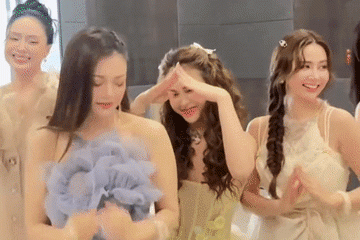 Diện mạo chưa từng thấy trên phim của NSƯT Kiều Anh, Hồng Diễm và Huyền Lizzie - 1