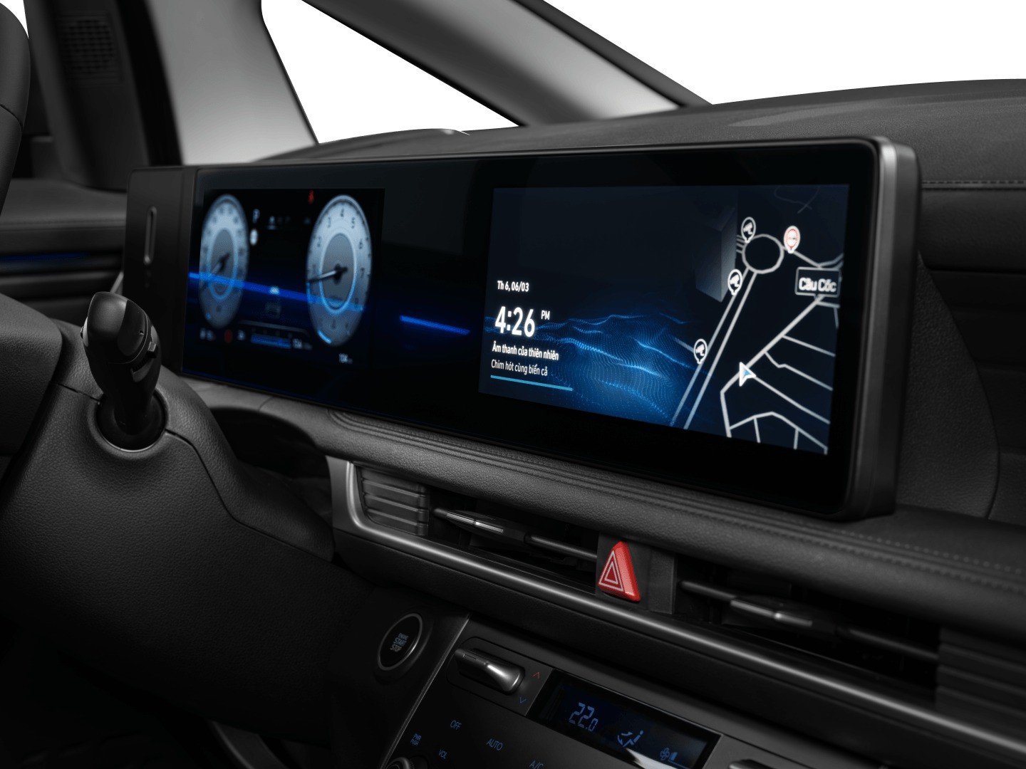 Xe sử dụng màn hình kép nối liền kích thước 10,25 inch.