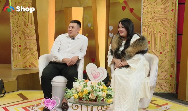 Vợ chồng Minh Phương trên sóng Vợ chồng son. Ảnh cắt từ clip&nbsp;