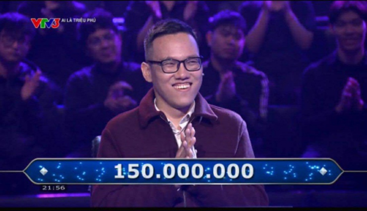 Người chơi Nguyễn Trường Giang đến từ Hà Nội đã xuất sắc vượt qua 14 câu hỏi tại "Ai là triệu phú" số phát sóng tối 24/3. Ảnh chụp màn hình