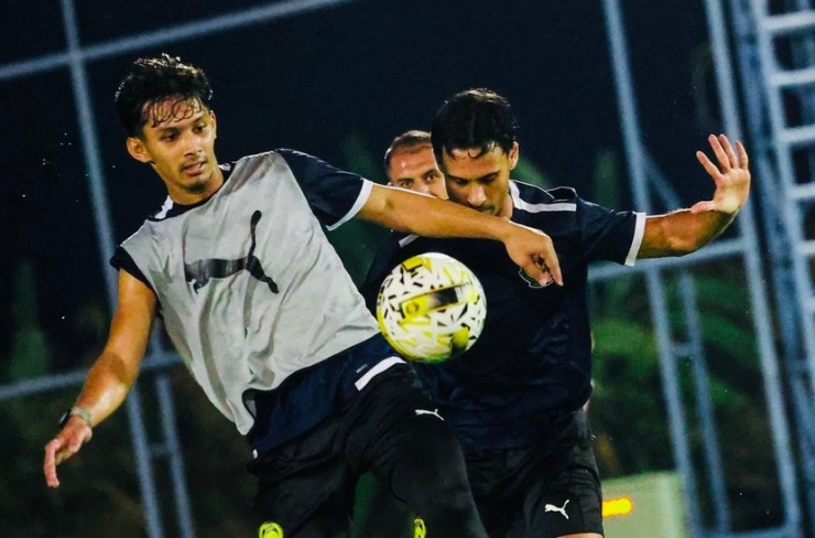 Tuyển Malaysia đang tập huấn tại Thái Lan, được cho là sẽ có trận đấu tập kín với đội tuyển chủ nhà trước màn so tài chính thức với Việt Nam