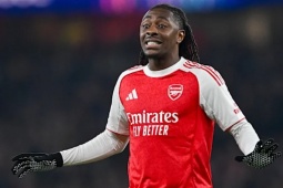 Arsenal đón tin dữ: Sao 60 triệu bảng nghỉ 6 tuần, mộng "ăn 3" lung lay