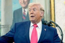 Ông Donald Trump: Iran tặng Mỹ món quà bất ngờ