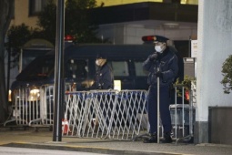 Nhật xác nhận thiếu úy quân đội mang dao xông vào sứ quán Trung Quốc