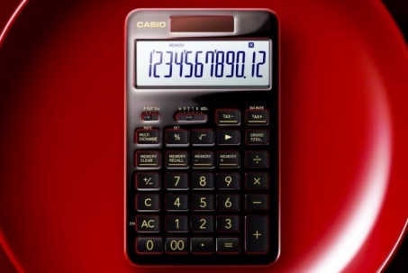 Casio ra mắt máy tính bỏ túi "Flagship" thiết kế sơn mài, giá hơn 16 triệu đồng