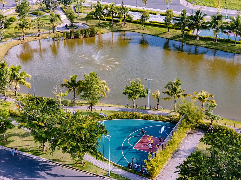 Nam Long II Central Lake là khu đô thị tích hợp quy mô 43,8 ha do Tập đoàn Nam Long phát triển tại vị trí chiến lược bậc nhất TP Cần Thơ.