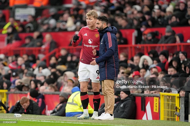 Hojlund dần mất chỗ đứng trong đội hình MU dưới thời Amorim