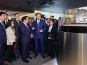 Thủ tướng đề nghị Nga hỗ trợ Việt Nam xây dựng hệ thống tàu điện ngầm