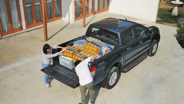 Nhiều gia đình lựa chọn xe bán tải để vận chuyển hàng hoá&nbsp;và phục vụ đi lại.&nbsp;