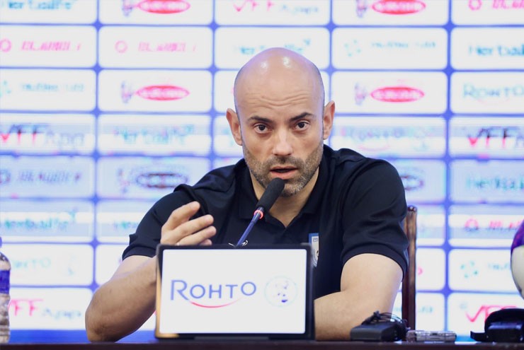 Họp báo ĐT Việt Nam - Bangladesh: Thầy Kim mơ Xuân Son & Hoàng Hên nâng cấp hàng công - 4