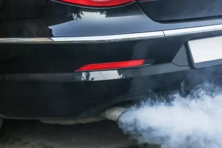 'Đạp lút ga' đăng kiểm ô tô gây tranh cãi: Sẽ chuyển đổi công nghệ?