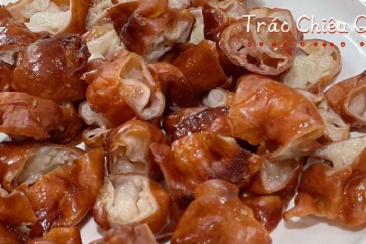 Lòng già chiên giòn kiểu Trung Hoa đậm đà giòn rụm, ăn một lần là mê mẩn, già trẻ đều thích