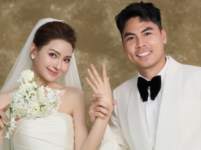 Phong cách vợ MC của cầu thủ Đức Huy