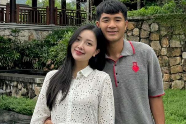 Trò cưng của HLV Park Hang-seo: Vợ hot girl, sự nghiệp lao dốc trước tuổi 30