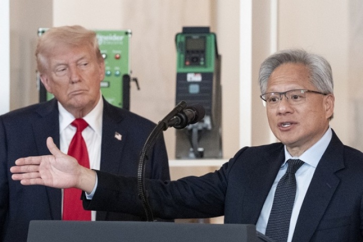 Mark Zuckerberg, Jensen Huang làm cố vấn công nghệ cho ông Trump