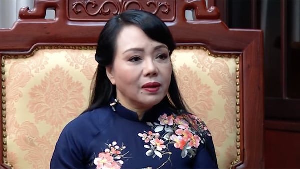Bà Nguyễn Thị Kim Tiến