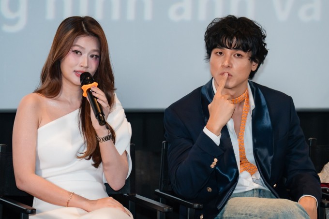 Thiên Ân và bạn diễn Khương Lê (từng đóng "Gái già lắm chiêu", "Báu vật trời cho"). Ảnh: Đoàn phim cung cấp