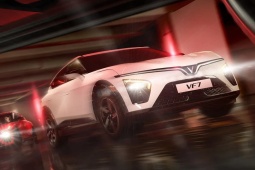Người mê "hệ điện" khó chê công nghệ này của Vinfast VF7