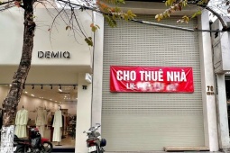 Biển cho thuê phủ kín, chủ nhà mặt phố trên ‘đất vàng’ thủ đô chật vật xoay xở tìm khách thuê
