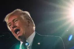 Tổng thống Mỹ Trump nói Iran rất muốn thoả thuận nhưng ‘sợ nói ra’