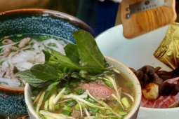 5 nơi bán phở đắt nhất Việt Nam: Tô 4 triệu có luôn cả vàng ròng, bát rẻ nhất cũng bay nửa tháng lương