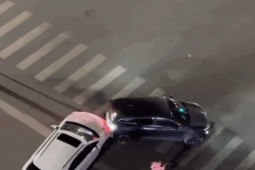 Công an Hà Nội công bố nguyên nhân xế hộp Lexus gây tai nạn liên hoàn