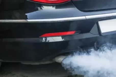 'Đạp lút ga' đăng kiểm ô tô gây tranh cãi: Sẽ chuyển đổi công nghệ?