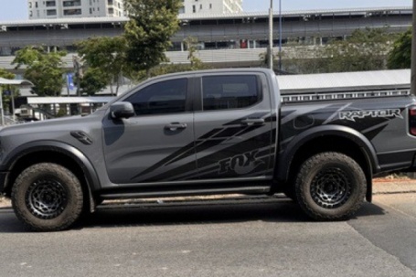 Không khỏi ngỡ ngàng trước thị trường xe bán tải, nhiều người đang tìm đủ mọi cách bán xe