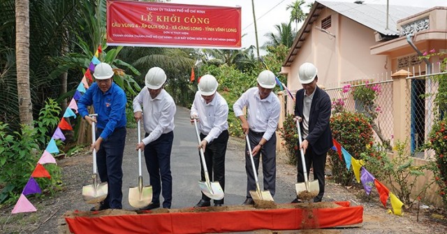 LG Electronics đóng góp xây cầu dân sinh tại Vĩnh Long, góp phần tăng kết nối giao thông vùng nông thôn