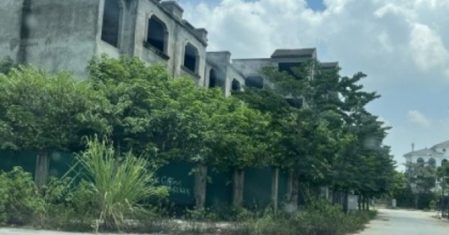 Đất nền Hà Nội giảm 4%, lãi suất vay chạm mốc 9%: Đã đến lúc xuống tiền?