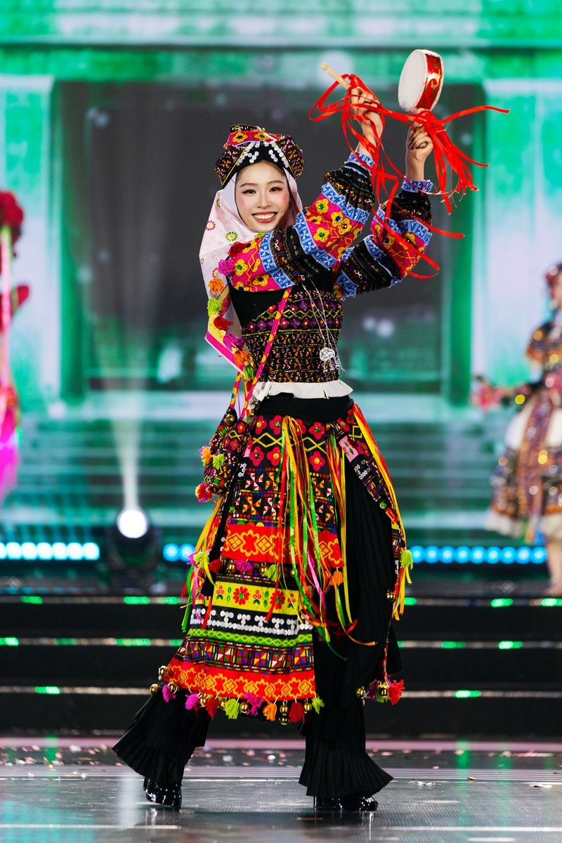 Các mỹ nữ sexy hết cỡ với bikini, Việt Nam đăng cai Miss World lần thứ 73 - 4