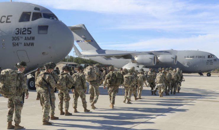 Theo các nguồn tin quân sự, Mỹ đã triển khai Bộ chỉ huy Sư đoàn dù 82 tới Trung Đông, trong bối cảnh căng thẳng khu vực gia tăng.