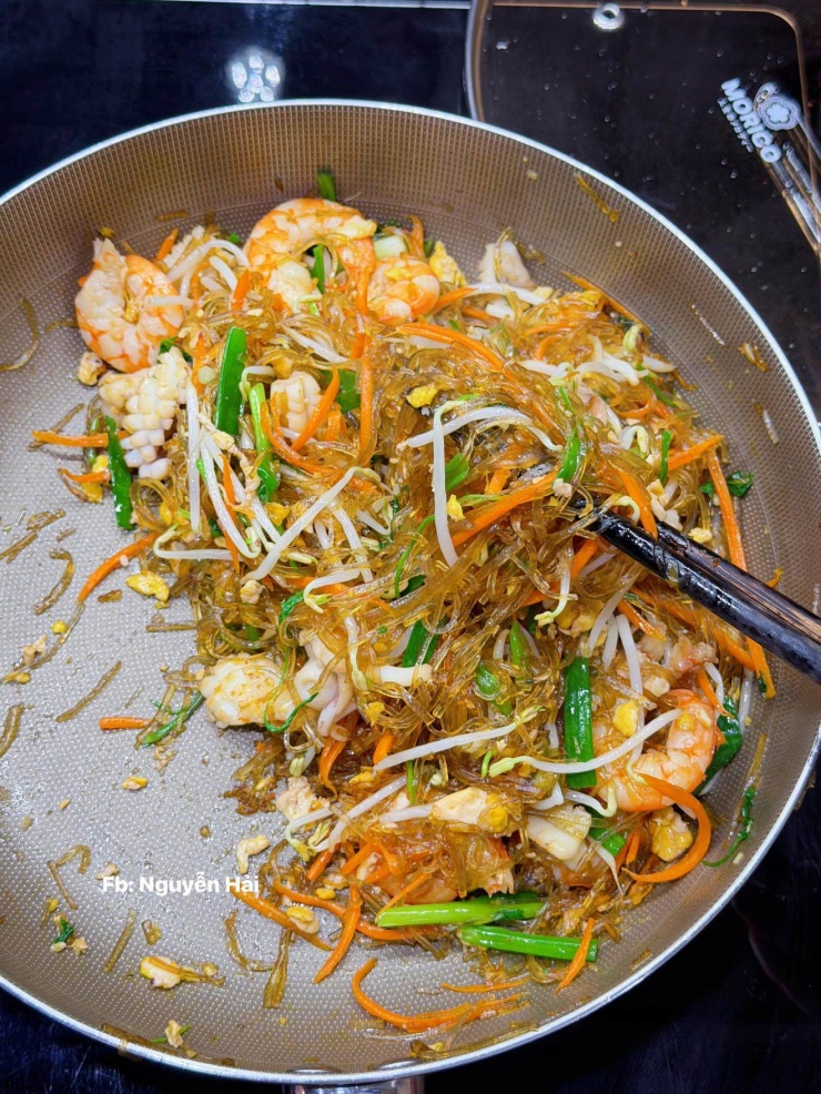 Miến xào mềm ngon không dính chùm