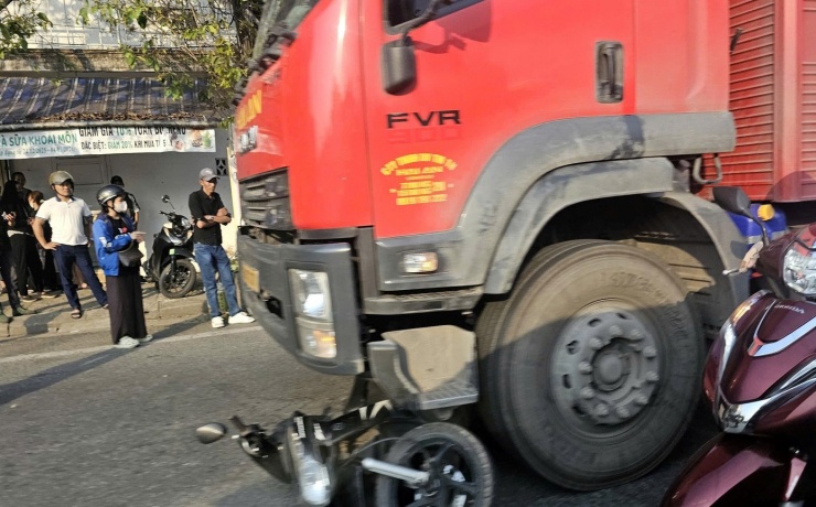 Hiện trường vụ tai nạn giao thông làm một người tử vong.