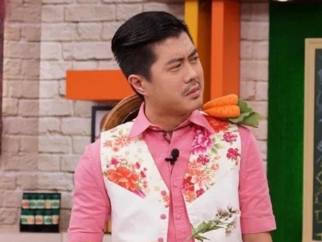 Nam MC 50 tuổi qua đời đột ngột trong nhà vệ sinh