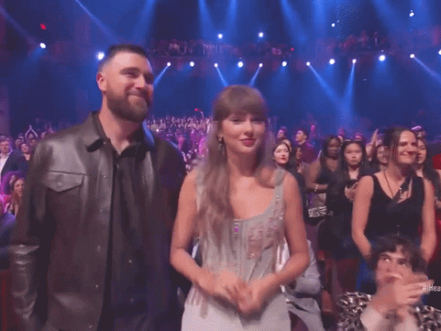 Taylor Swift lần đầu đưa chồng sắp cưới tới lễ trao giải