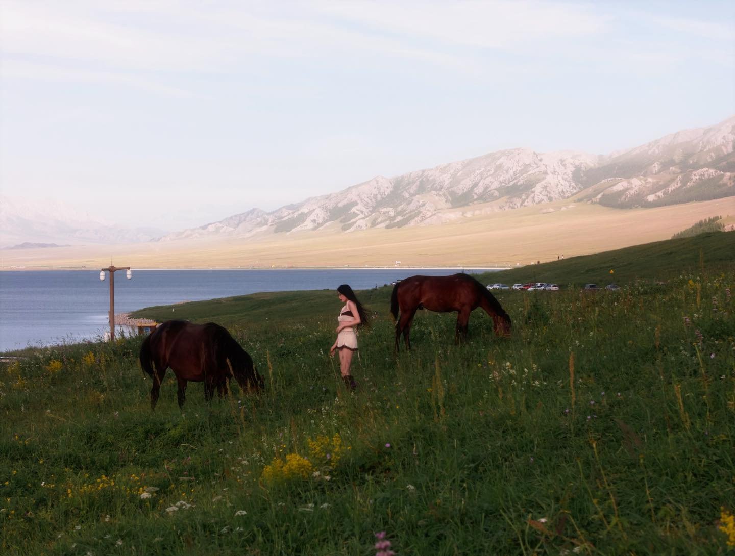 Khách Việt chi 70 triệu thuê 'nhà di động', du lịch Trung Quốc suốt 1 tháng - 4