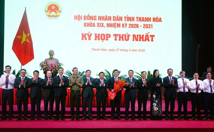 Lãnh đạo tỉnh Thanh Hóa chúc mừng tân Chủ tịch UBND tỉnh Thanh Hóa nhiệm kỳ 2026-2031