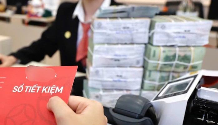 Lãi suất gửi tiết kiệm tăng nhanh