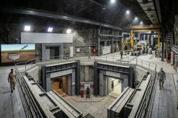 Bí mật "thành phố tên lửa" Iran, bom xuyên phá mạnh nhất của Mỹ cũng không thể hủy diệt