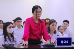 Cựu hiệu trưởng ở Hà Nội bị tuyên 3 năm tù do thu sai một tỷ đồng dạy thêm