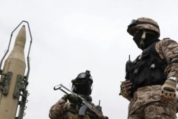 Báo Iran: Tehran huy động hơn 1 triệu binh sĩ đối phó bộ binh Mỹ