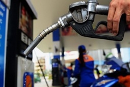 Giảm toàn bộ thuế với xăng, dầu và nhiên liệu bay