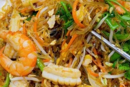 Muốn xào miến hải sản mềm tơi, không dính, thơm ngon, đừng bỏ qua bí quyết này