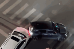 Tài xế Lexus tông hàng loạt ô tô và xe máy bị tạm giữ