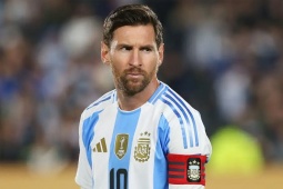 Tương lai Messi ở World Cup 2026 chưa rõ ràng, HLV Argentina thấp thỏm chờ đợi