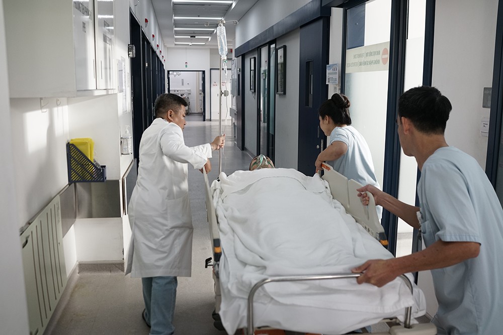 Đội cấp cứu tim mạch Giờ Vàng 24/7 của Bệnh viện FV. (Ảnh: FV)